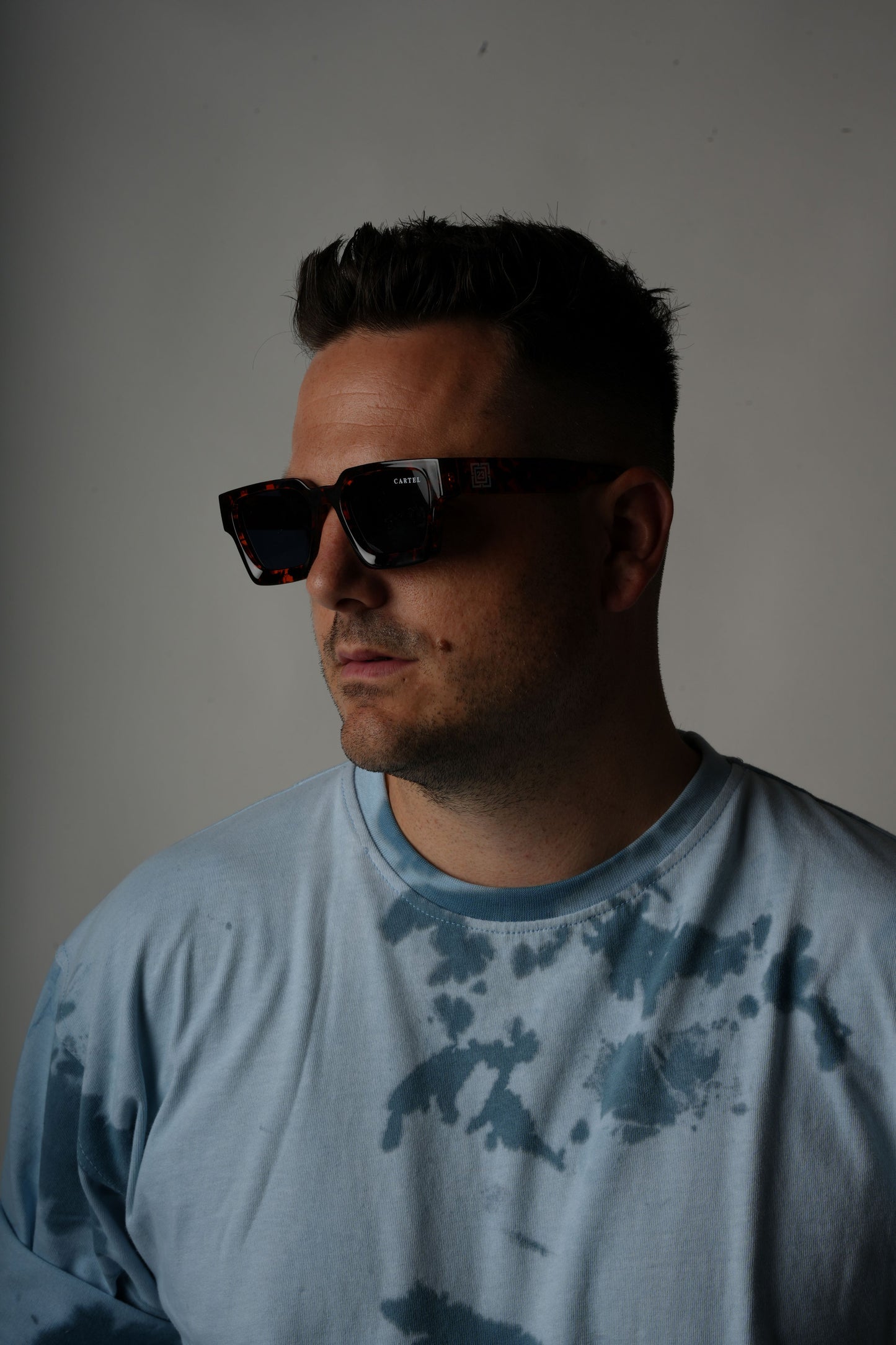 SUN GLASSES