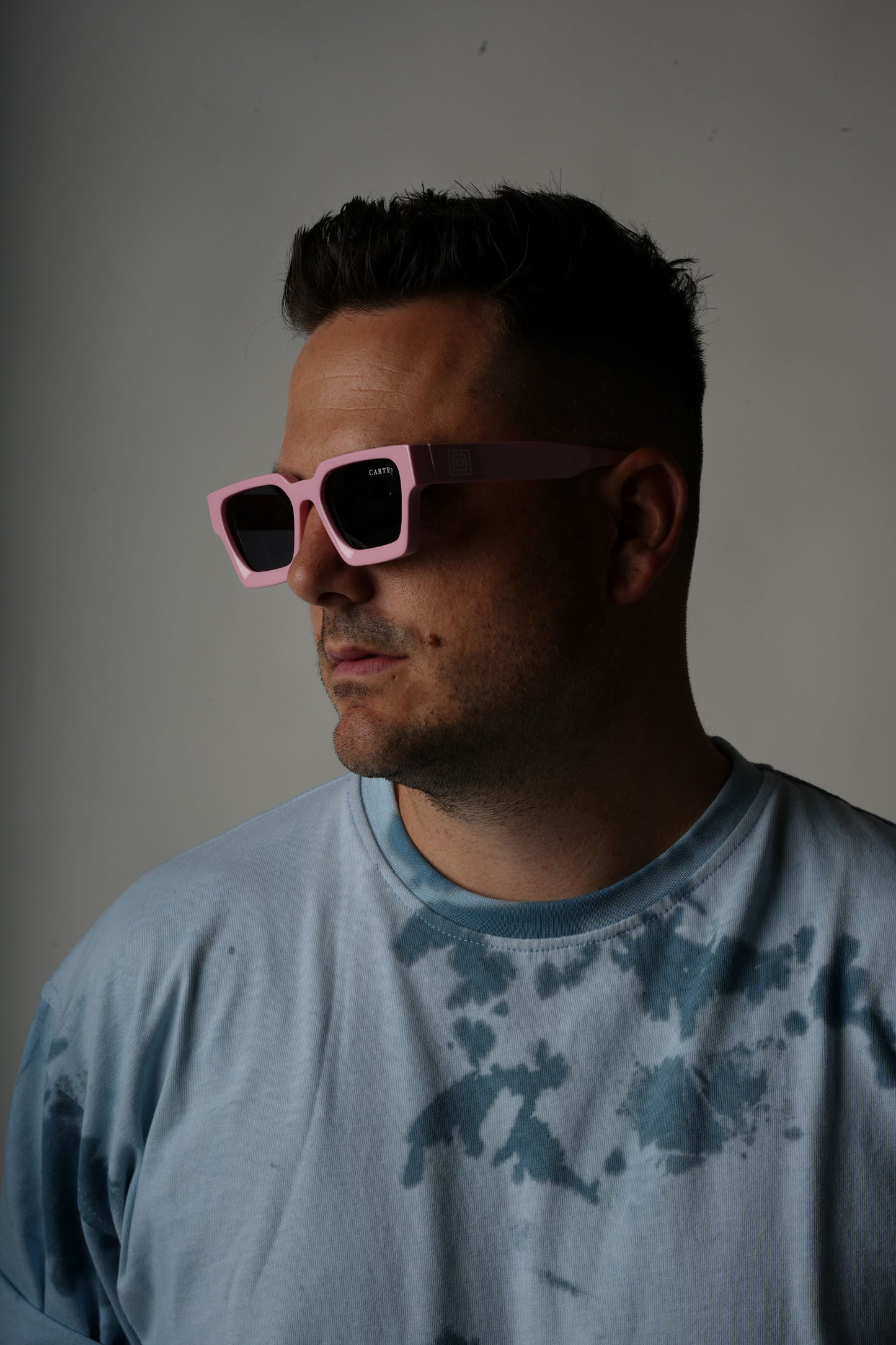 SUN GLASSES