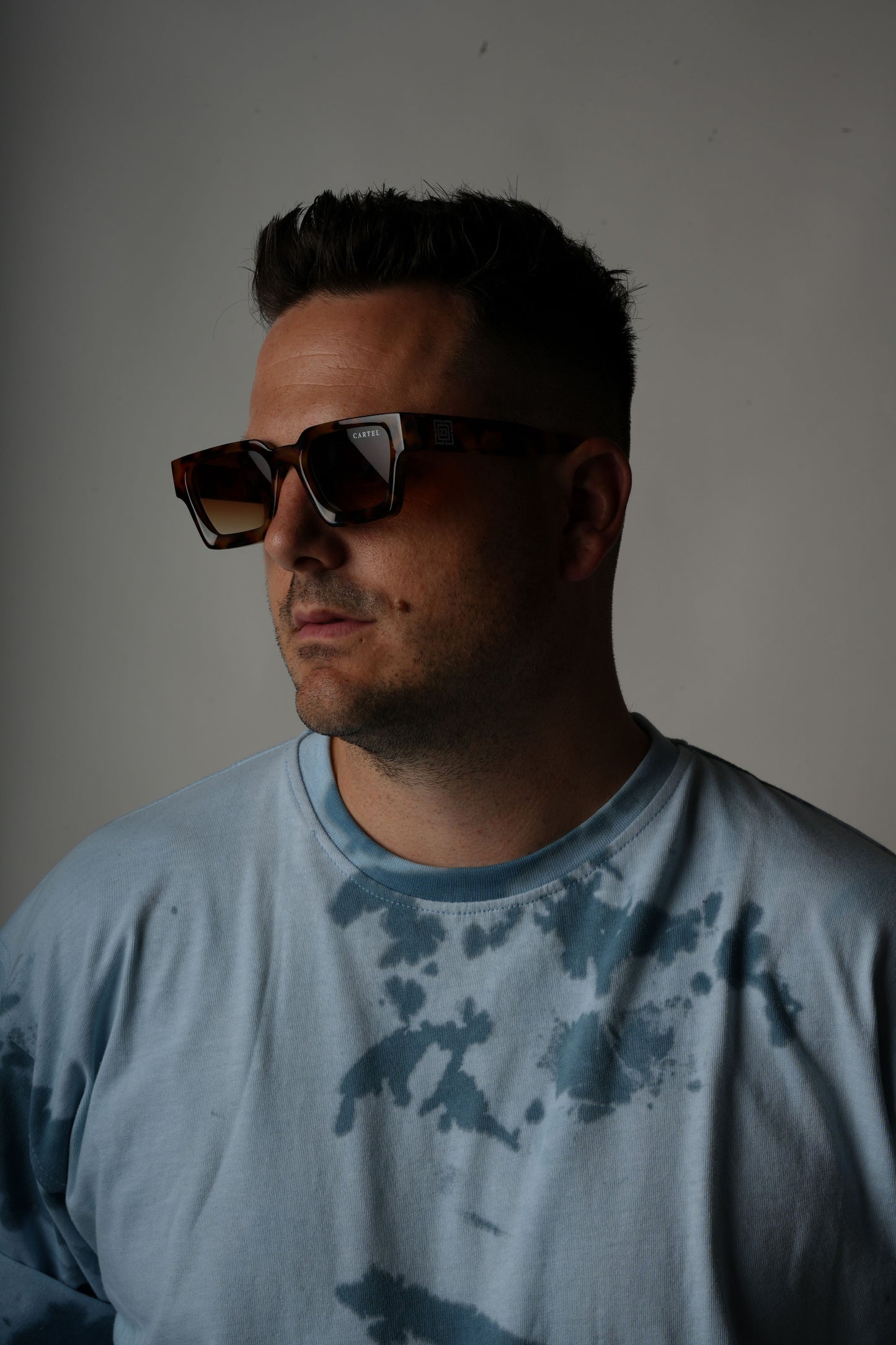 SUN GLASSES